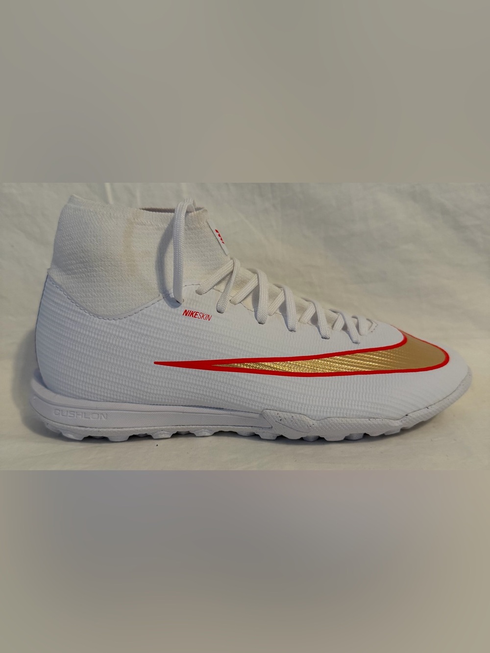 Nike Superfly 11 Academy Turf White Soccer Shoes White IO1494-100 Men’s Sz: 4.5